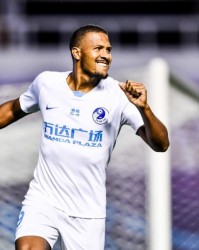  南特老将临危受命绝平保级直接对手