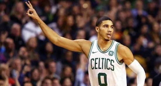  凯尔特人塔图姆续约五年超顶薪合同  